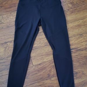 Yogo Athletics legging with mesh